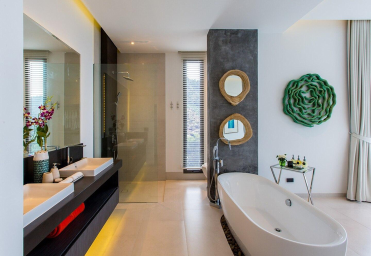 Bathroom 3, Villa Omari Luxury Seaview Pool & Game Room, Pulau Phuket