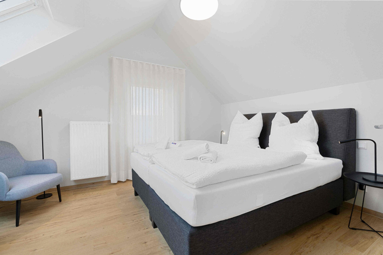 Bedroom 3, Hotel Garni Traube, Bodenseekreis