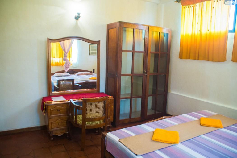 Bedroom 2, Hotel Gem Land, Ratnapura