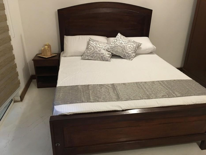 2, White Avenue, Thimbirigasyaya