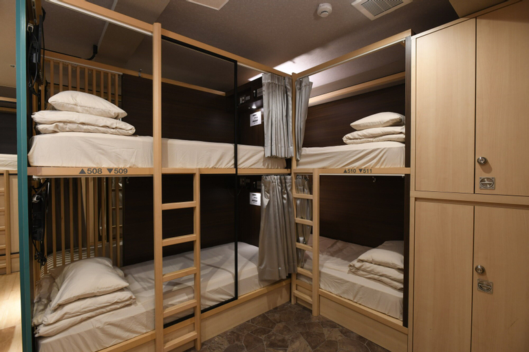 Bedroom 28