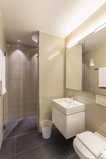 Bathroom 2, Nest - Weinberg, Zürich
