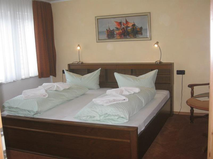 Bedroom 3, Hotel Restaurant Schwarzes Ross, Erzgebirgskreis