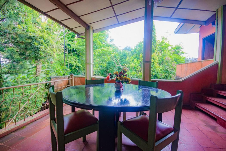 Others 5, Hotel Gem Land, Ratnapura