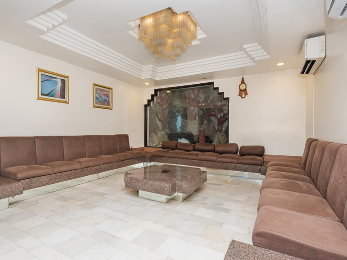 Public Area, Hotel Balwas, Surat