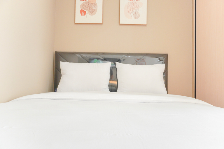 Bedroom 4, Nice and Warm 1BR at Gold Coast Apartment By Travelio, North Jakarta