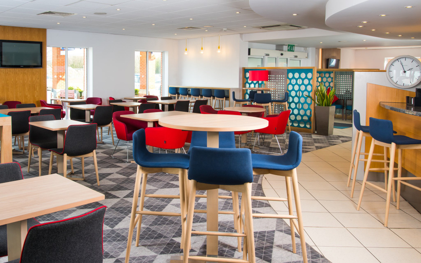 Food & Drinks 4, Holiday Inn Express SOUTHAMPTON - WEST by IHG, Southampton