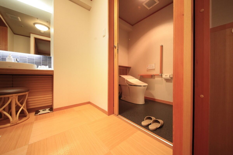 Bathroom 4, Hotel Taikan, Morioka