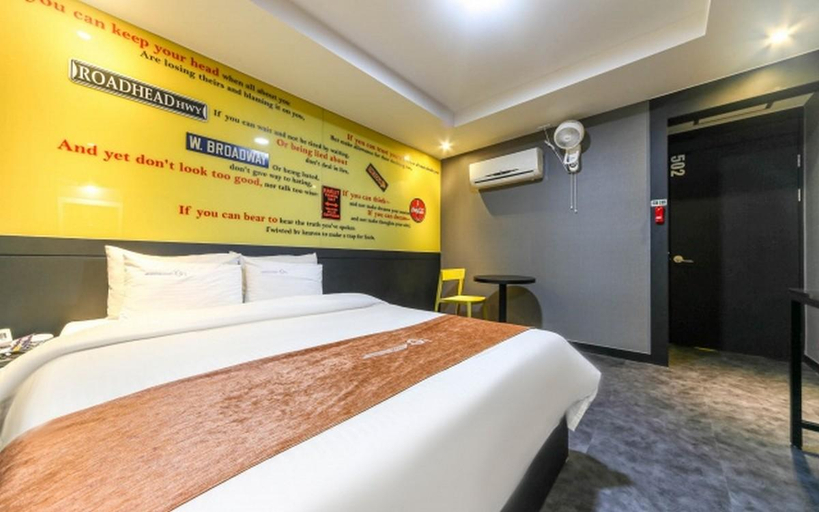 Bedroom 4, Pohang Jukdo Market G1, Pohang