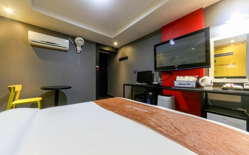 Bedroom 2, Pohang Jukdo Market G1, Pohang