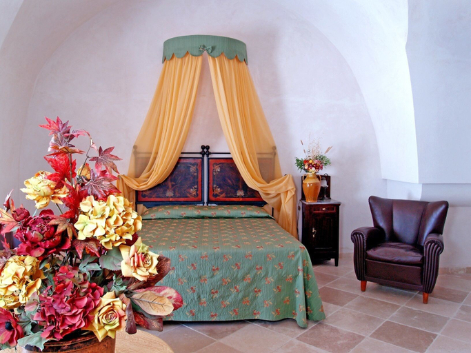 Bedroom 3, Masseria Tutosa, Brindisi