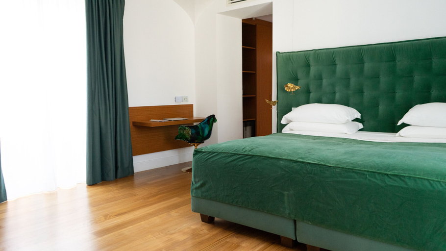 Bedroom 3, Palazzo Martinelli, Napoli