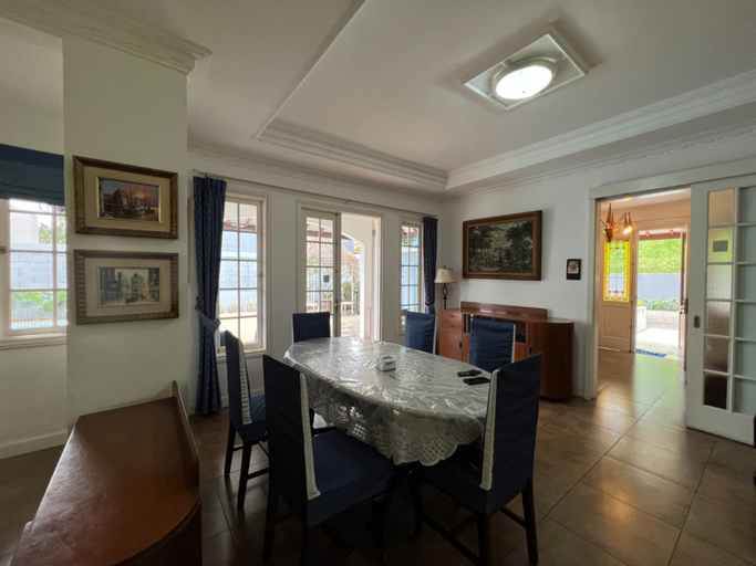 Others 5, Villa Nuansa P-08 Dago 4 BR With Private Pool, Bandung