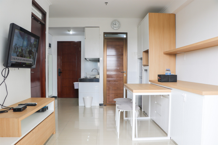 Others 2, Spacious and Tranquil 2BR Apartment Gateway Pasteur By Travelio, Bandung