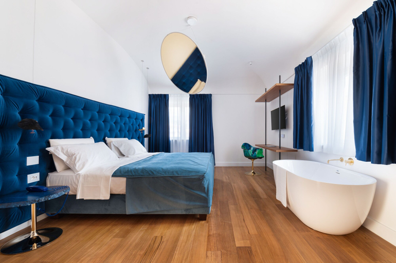 Bedroom 3, Palazzo Martinelli, Napoli