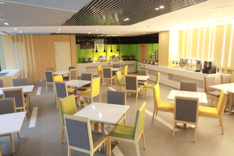 Food & Drinks 4, Holiday Inn Express SHIJIAZHUANG HEPING by IHG, Shijiazhuang