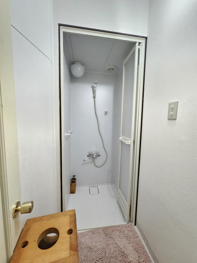 Bathroom 3, White House, Shimukappu