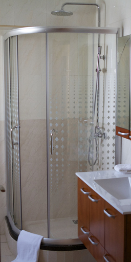 Bathroom, OSinkirri Hotel, Dagoretti North