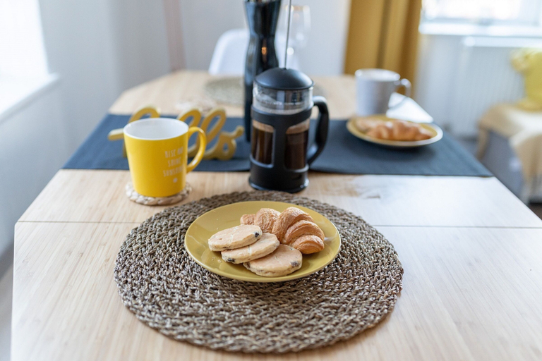 Food & Drinks 4, Phénix Central - Huge 3 Bed Apt., Cardiff