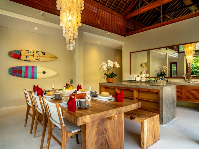 Food & Drinks 5, Bumbak Park Villa by Nakula, Badung