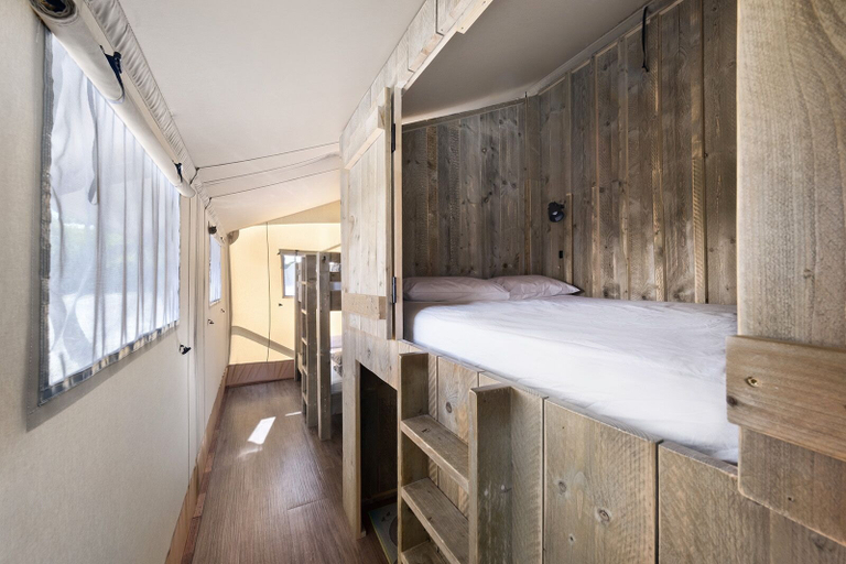 Bedroom 3, Scamander Sanctuary Holiday Park, Break O'Day