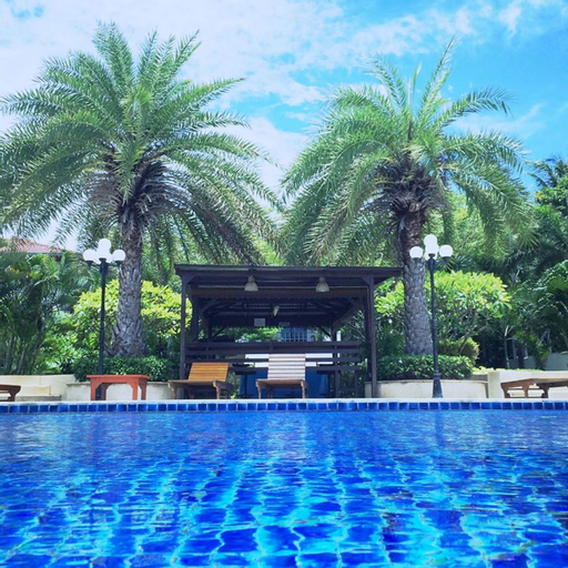 Serene Sands Health Resort, Bang Lamung