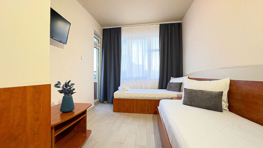 Bedroom 2, Dezudava Hotel, Sandanski