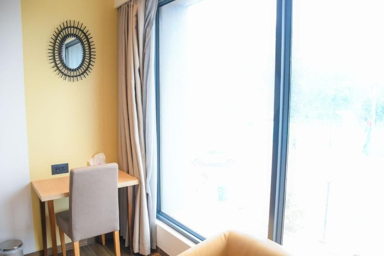 Others 5, Aqua Inn, Kinshasa