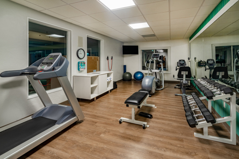 Others 4, Holiday Inn Express & Suites MAGEE, Simpson