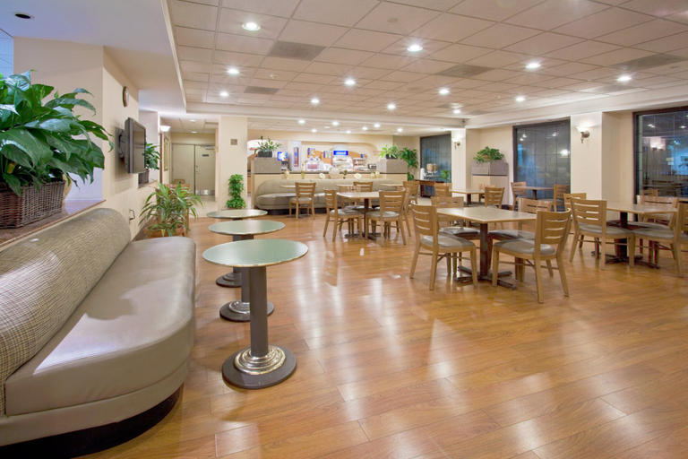 Food & Drinks 3, Holiday Inn Express & Suites MIAMI - HIALEAH, Miami-Dade