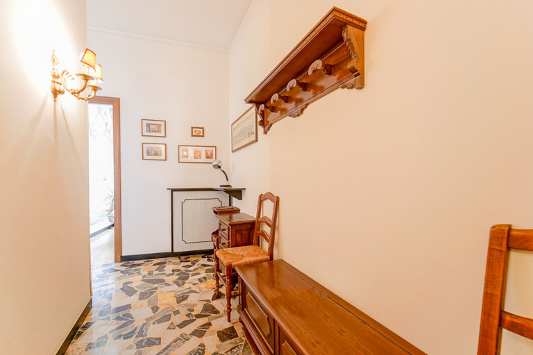 Living area 4, Casa Patrizia, Genova