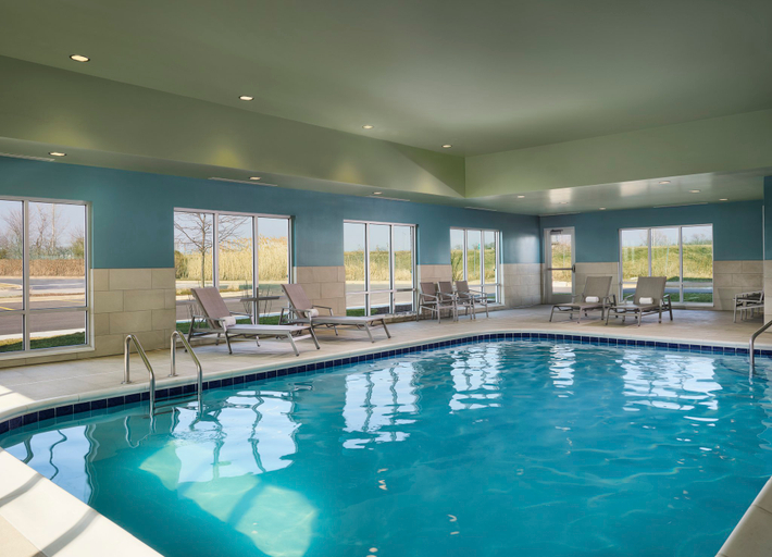 Sport & Beauty 2, Holiday Inn Express & Suites LOCKPORT, Will