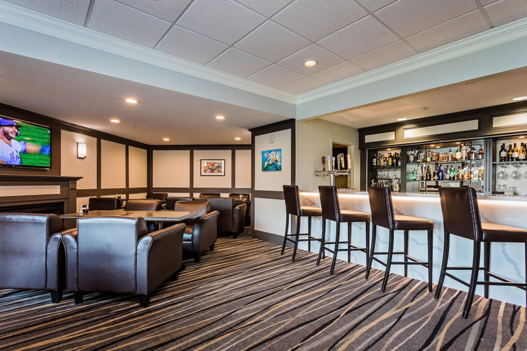 Food & Drinks 5, Best Western Inn On The Bay, Lake Hurron
