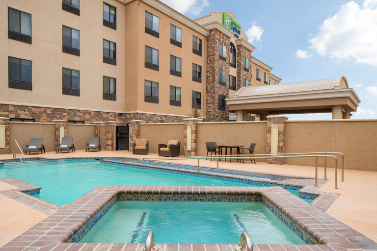 Sport & Beauty 2, Holiday Inn Express & Suites MIDLAND SOUTH I-20, Midland