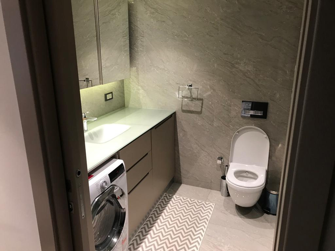 3, Lovely 1 Bedroom unit with Free Parking, Küçükçekmece