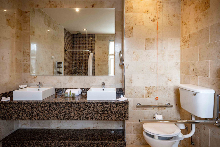 Bathroom 5, Lough Eske Castle