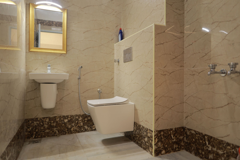 Bathroom 3, HOTEL CYRIL, Kanniyakumari