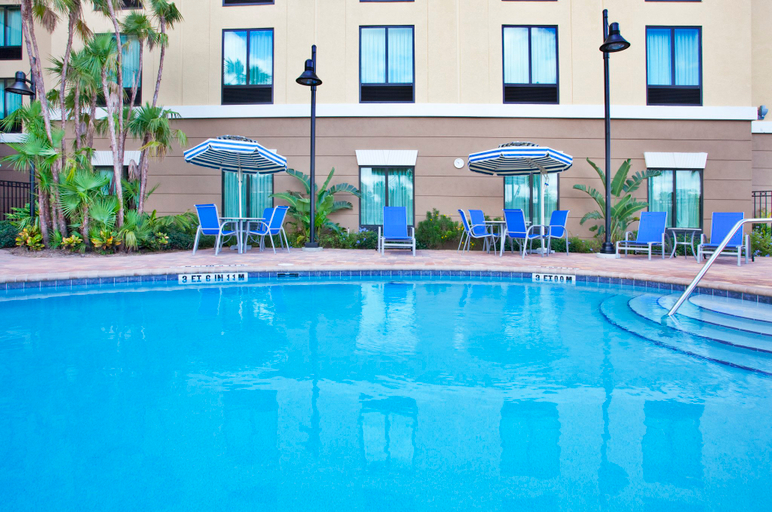 Sport & Beauty 3, Holiday Inn Express & Suites ORLANDO - INTERNATIONAL DRIVE, Orange