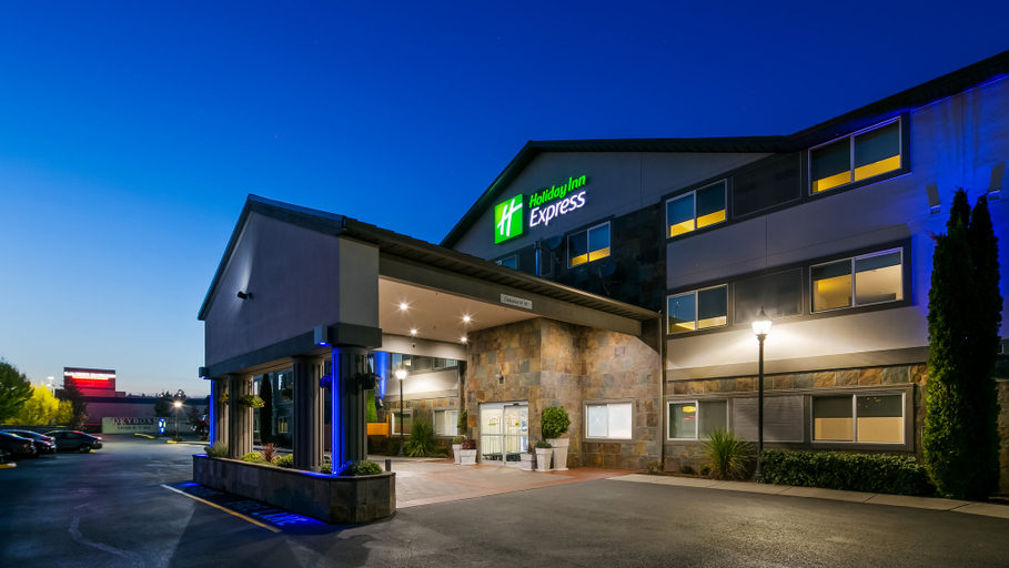 Exterior & Views 4, Holiday Inn Express & Suites EVERETT, Snohomish