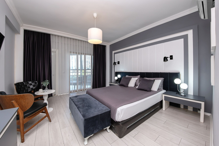 Bedroom 3, Expo Park Hotel, Antalya