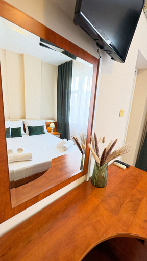 Bathroom, Dezudava Family Hotel, Sandanski