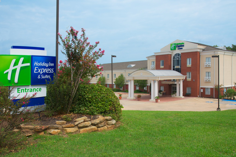 Exterior & Views 5, Holiday Inn Express & Suites LIVINGSTON, Polk