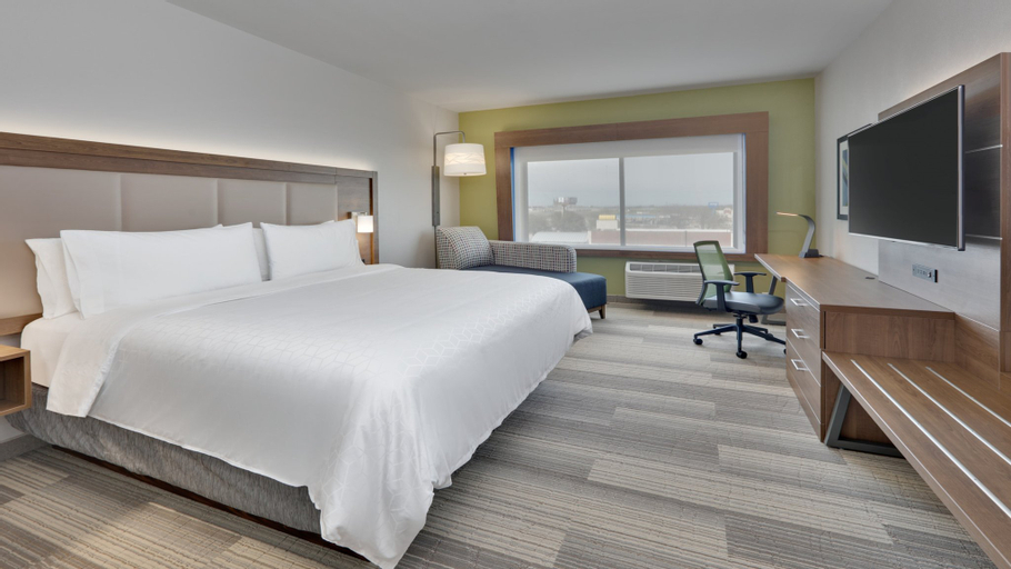 Holiday Inn Express Hotel & Suites Oklahoma City-West Yukon - Tap to explore photos