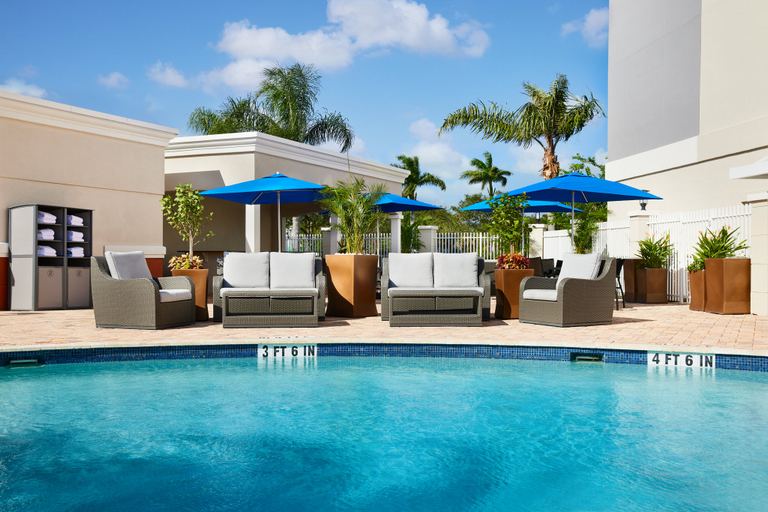 Sport & Beauty 3, Holiday Inn Express & Suites PORT ST. LUCIE WEST, Saint Lucie