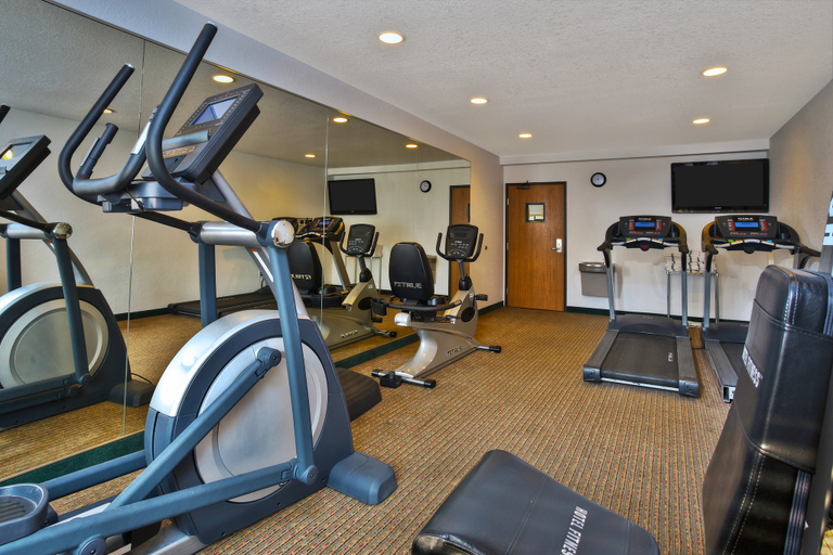 Others 2, Holiday Inn Express & Suites PETOSKEY, Emmet