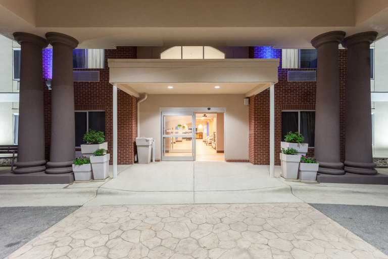 Exterior & Views 4, Holiday Inn Express & Suites MEBANE, Alamance