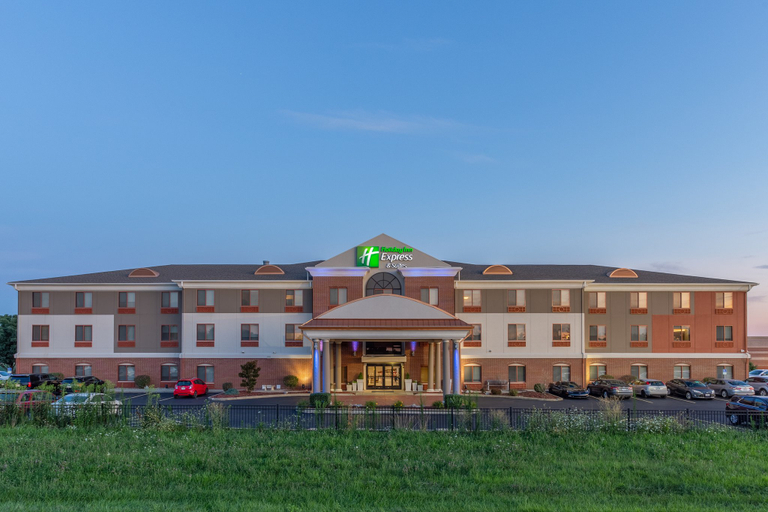 Exterior & Views 3, Holiday Inn Express & Suites O'FALLON/SHILOH, Saint Clair