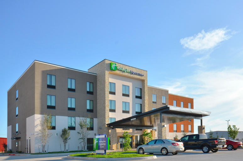 Exterior & Views 4, Holiday Inn Express & Suites OKLAHOMA CITY MID - ARPT AREA, Oklahoma