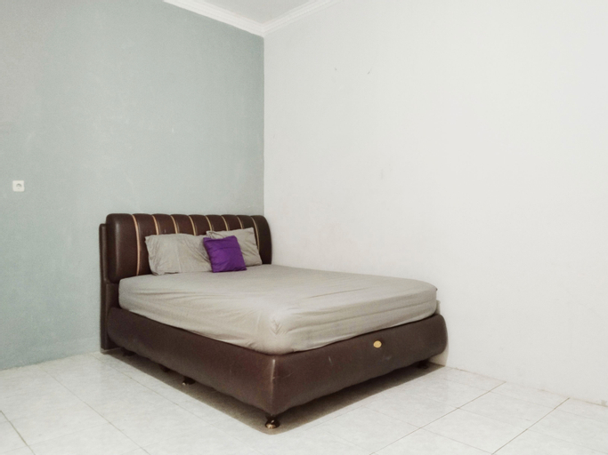 Bedroom 3, SMAN House by Cocotel, Bekasi