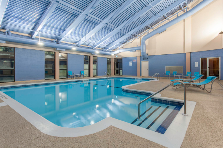 Holiday Inn Express & Suites MISSISSAUGA-TORONTO SOUTHWEST, Peel